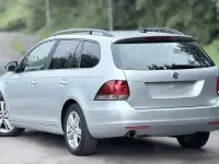 Gebraucht VW Golf VII Match 105 PS (77 kW) 2013 Reflexsilber metallic Kombi