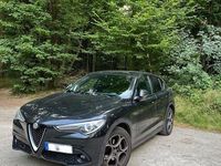 Gebraucht Alfa Romeo Stelvio Super 210 PS (154 kW) 2017 Schwarz SUV