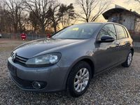 Gebraucht VW Golf VI Match 105 PS (77 kW) 2012 Schwarz Kleinwagen