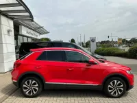 Gebraucht VW T-Roc Active 150 PS (110 kW) 2022 Rot SUV