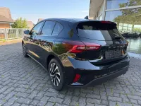 Gebraucht Ford Focus Titanium 155 PS (114 kW) 2025 Schwarz Limousine