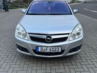 Gebraucht Opel Vectra 140 PS (102 kW) 2008 Silber Limousine