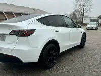 Usata Tesla Model Y 250 kW (340 CV) 2023 Bianco SUV