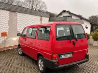 Usata VW Multivan 102 CV (75 kW) 2000 Rosso Monovolume