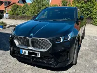 Gebraucht BMW iX2 M Sport 150 kW (204 PS) 2025 Schwarz SUV