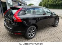 Gebraucht Volvo XC60 Ocean Race 150 PS (110 kW) 2016 Schwarz SUV