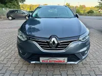 Gebraucht Renault Mégane Bose Edition 140 PS (102 kW) 2019 Blau Limousine