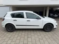 Gebraucht Opel Astra 90 PS (66 kW) 2009 Weiß Limousine