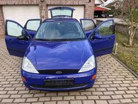 Gebraucht Ford Focus Ambiente 75 PS (55 kW) 2000 Blau Limousine
