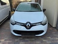 Używany Renault Clio IV LIMITED 90 KM (66 kW) 2016 Biały Hatchback