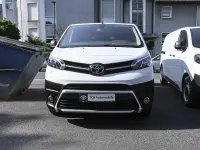 Gebraucht Toyota Proace 120 PS (88 kW) 2021 Schaumweiß Van / Kleinbus