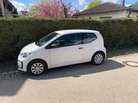 Gebraucht VW up! high up! 60 PS (44 kW) 2018 Weiß Kleinwagen