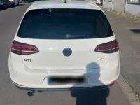 Gebraucht VW Golf VII GTI 220 PS (161 kW) 2015 Weiß Limousine