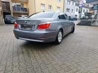 Gebraucht BMW 525 218 PS (160 kW) 2007 Grau Limousine