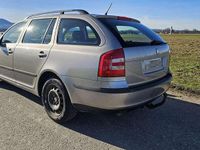 Gebraucht Skoda Octavia Ambiente 105 PS (77 kW) 2008 Beige Kombi
