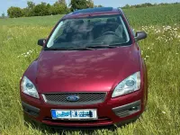 Gebraucht Ford Focus 100 PS (73 kW) 2005 Rot Limousine