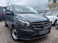 Gebraucht Mercedes e-Vito 85 kW (116 PS) 2020 Grau Van / Kleinbus