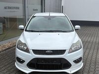Usado Ford Focus Style 109 CV (80 kW) 2010 Blanco Berlina