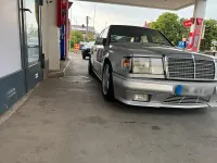 Gebraucht Mercedes E200 AMG 136 PS (100 kW) 1993 Silber Limousine