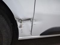 Gebraucht Opel Vivaro Edition 120 PS (88 kW) 2024 Weiß Van / Kleinbus