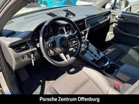 Gebraucht Porsche Macan 265 PS (194 kW) 2023 Dolomitsilbermetallic SUV