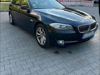 Gebraucht BMW 520 184 PS (135 kW) 2012 Schwarz Kombi