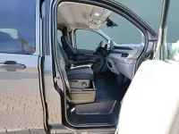 Second-hand VW Multivan 150 CP (110 kW) 2025 Gri Monovolum
