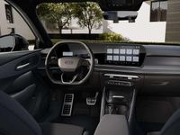 Neu Audi Q3 S-Line 204 PS (150 kW) 2025 Navarrablau metallic SUV