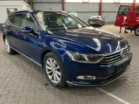 Gebraucht VW Passat Highline 150 PS (110 kW) 2018 Blau Kombi