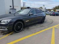Gebraucht BMW 740 313 PS (230 kW) 2013 Grau Limousine
