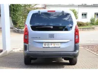 Neu Fiat Doblò Comfort 131 PS (96 kW) 2025 Maestro grau metallic Van / Kleinbus