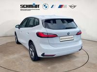 Gebraucht BMW 220 Active Tourer 170 PS (125 kW) 2025 Alpinweiß Van / Kleinbus