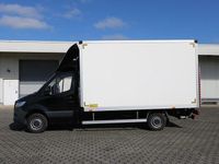 Gebraucht Mercedes Sprinter 163 PS (119 kW) 2020 Tiefschwarz Van