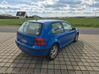 Gebraucht VW Golf IV 75 PS (55 kW) 1998 Blau Kleinwagen