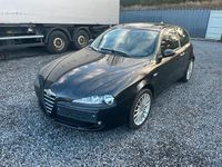 Gebraucht Alfa Romeo 147 120 PS (88 kW) 2006 Schwarz Kleinwagen