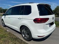 Gebraucht VW Touran Highline 190 PS (139 kW) 2016 Weiß Van / Kleinbus