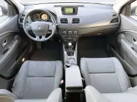 Gebraucht Renault Mégane GrandTour Expression 110 PS (80 kW) 2010 Gletscherweiss Kombi