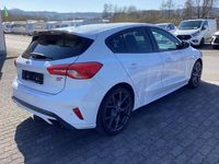 Gebraucht Ford Focus ST 280 PS (205 kW) 2020 Weiß Limousine