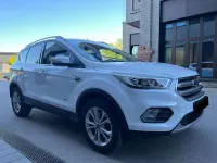 Gebraucht Ford Kuga Titanium 180 PS (132 kW) 2017 Weiß SUV