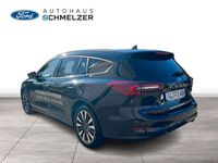 Gebraucht Ford Focus Titanium 125 PS (91 kW) 2023 Schwarz Kombi