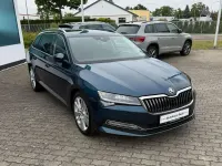 Gebraucht Skoda Superb Premium Edition 200 PS (147 kW) 2021 Lavablau metallic Kombi
