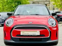 Używany Mini Cooper Classic 136 KM (100 kW) 2021 Czerwony Hatchback