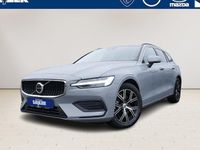 Gebraucht Volvo V60 Core 163 PS (119 kW) 2023 Andere farbe Kombi