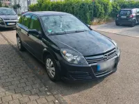 Gebraucht Opel Astra 105 PS (77 kW) 2025 Schwarz Kleinwagen