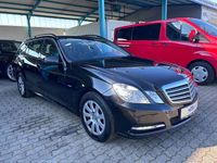 Gebraucht Mercedes E220 170 PS (125 kW) 2012 Schwarz Kombi