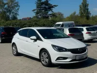 Gebraucht Opel Astra Active 125 PS (91 kW) 2018 Weiß Limousine