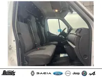 Gebraucht Renault Master 135 PS (99 kW) 2023 Weiß Van