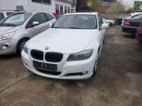 Gebraucht BMW 318 Comfort Edition 143 PS (105 kW) 2011 Weiß Limousine