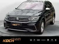 Gebraucht VW Tiguan Allspace R-line 245 PS (180 kW) 2022 Deep black perleffekt SUV