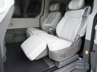 gebraucht Hyundai Staria 7-Sitzer SIGNATURE BOSE Navi Pano Sitzhz